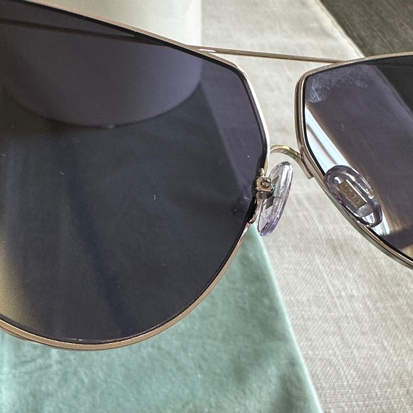 DIFF Maeve Aviator Sunglasses - Picture 4 of 5